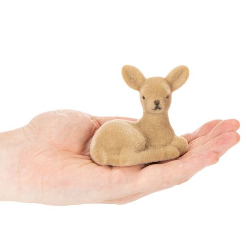 tételeket Dekoratív fekvő őzgida figura asztaldísznek, 8 cm, 6 darab